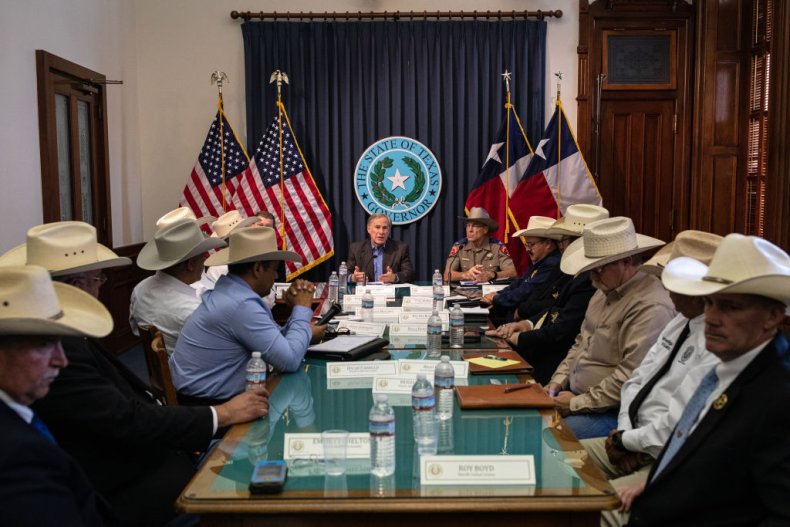 greg abbott border