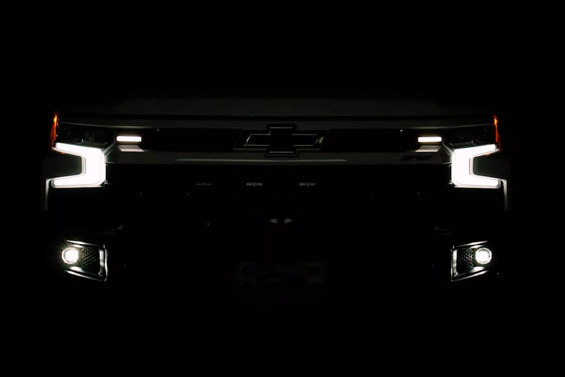 Chevrolet's New Off-roading Truck Teased Ahead of Summer Debut - Vimarsana News