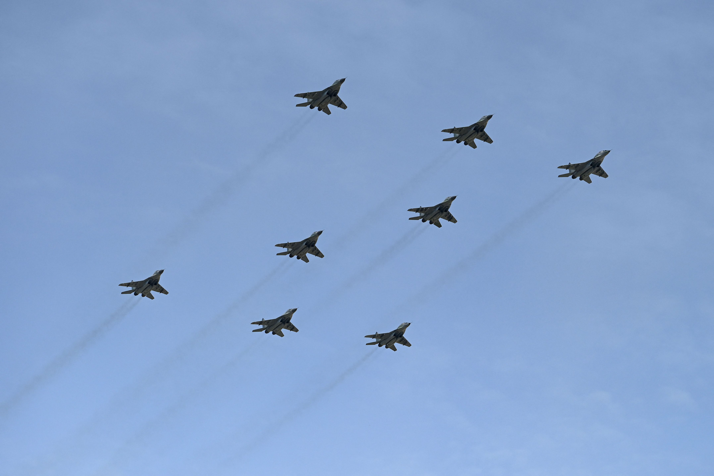 Russian Air Force Underperforming Due to Risk Averse Strategy, U.K. Says