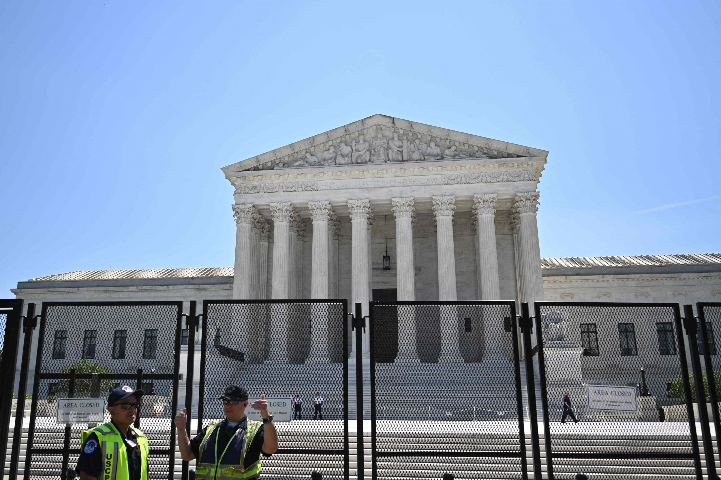 When is Roe v. Wade Decision? Supreme Court Ruling Expected on These Days