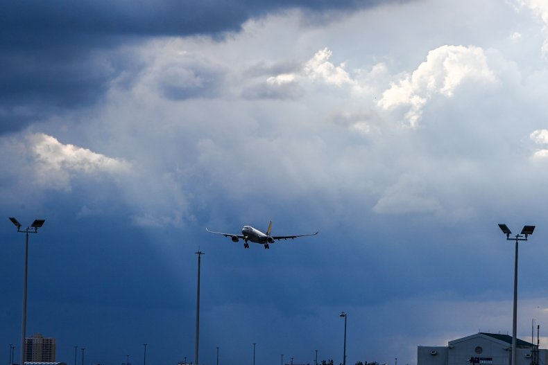 Miami Airport Plane Crash Landing Gear Fire