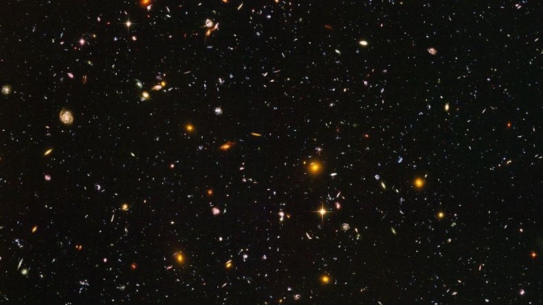 10,000 galaxies seen by the Hubble Space Telescope