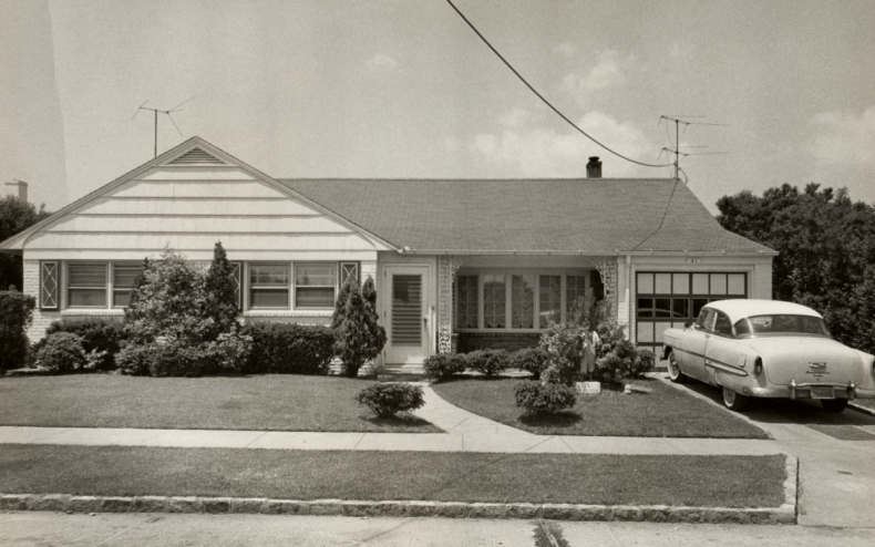 A photo of a house from the 50's.