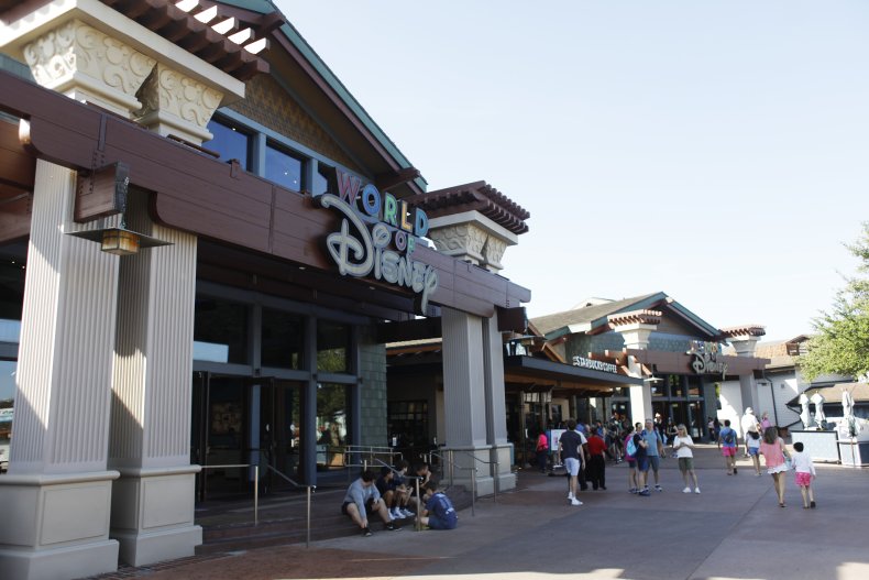 Man Tried Entering Disney Grounds With Gun