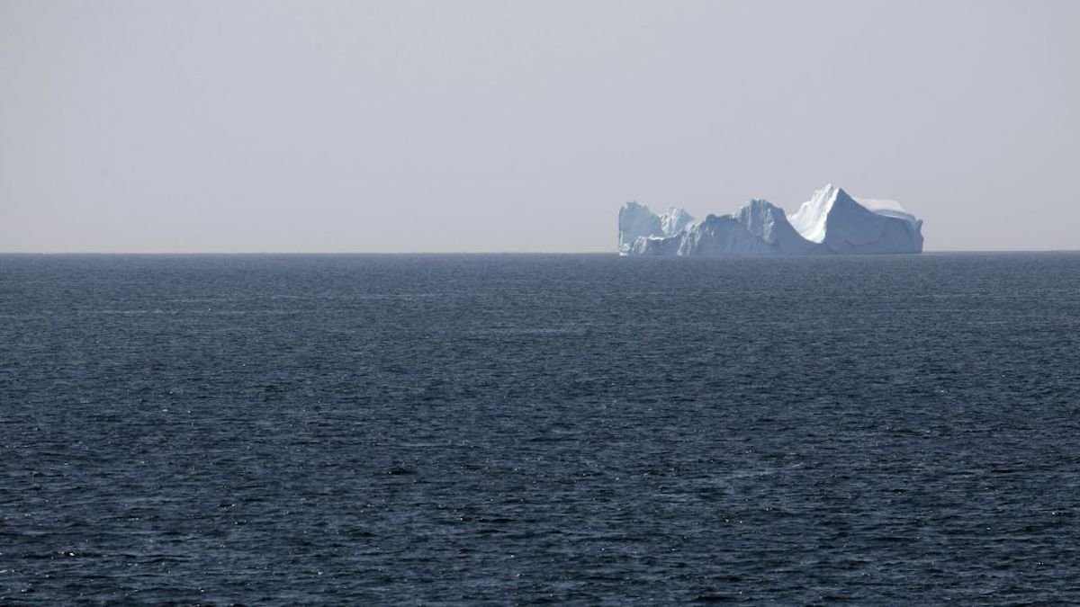 Iceberg off coast of Newfoundland in Atlantic