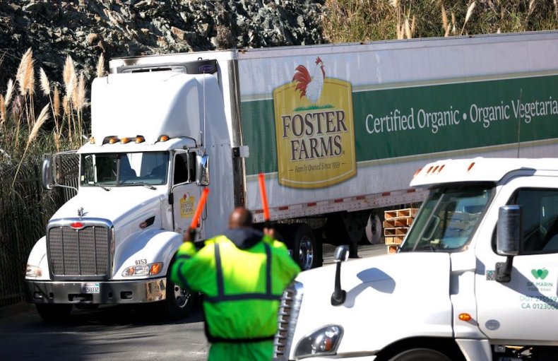 Foster Farms truck makes delivery