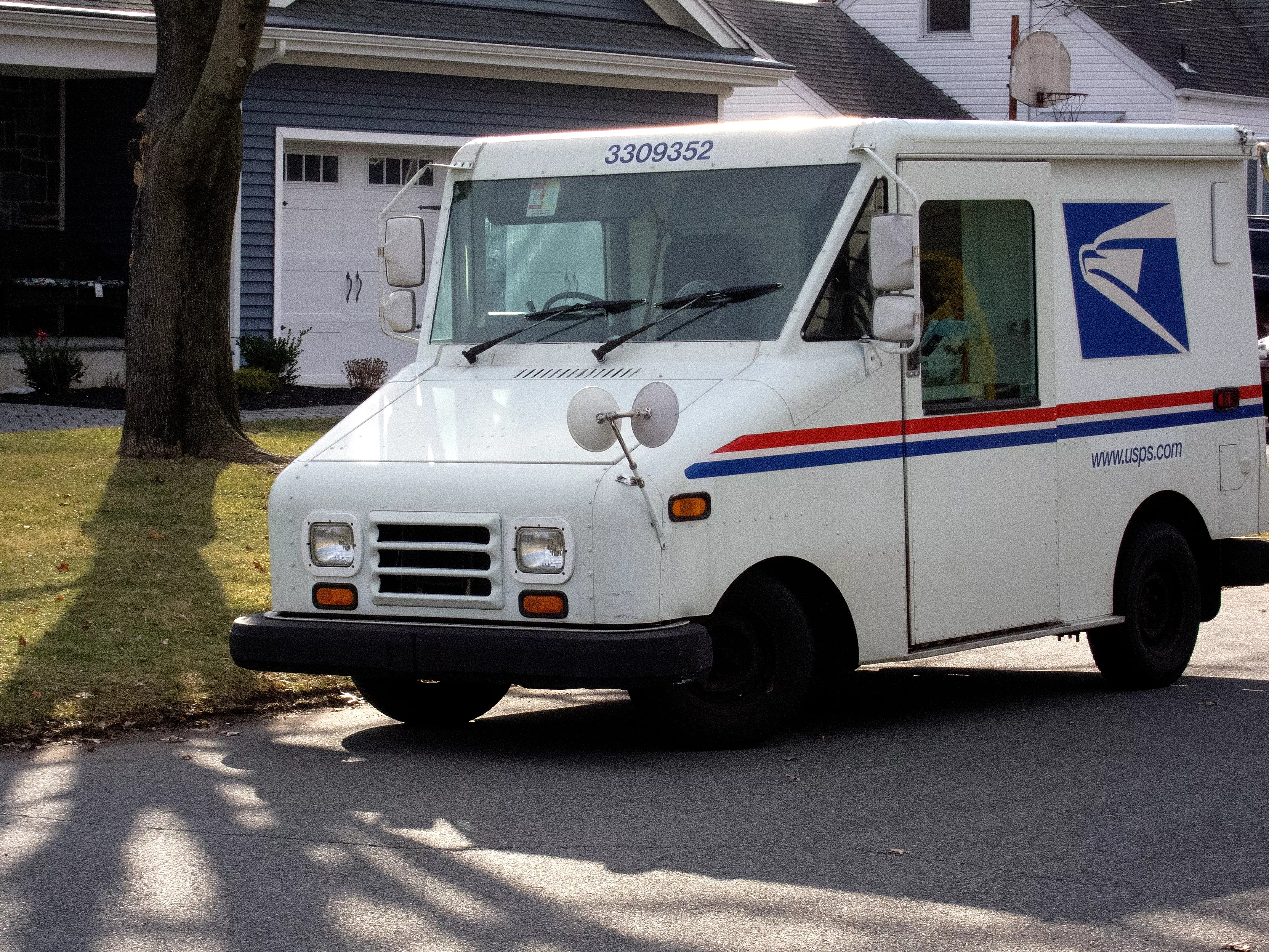 Is There Mail on July 4th? USPS, FedEx Post Services on Independence Day - Vimarsana News