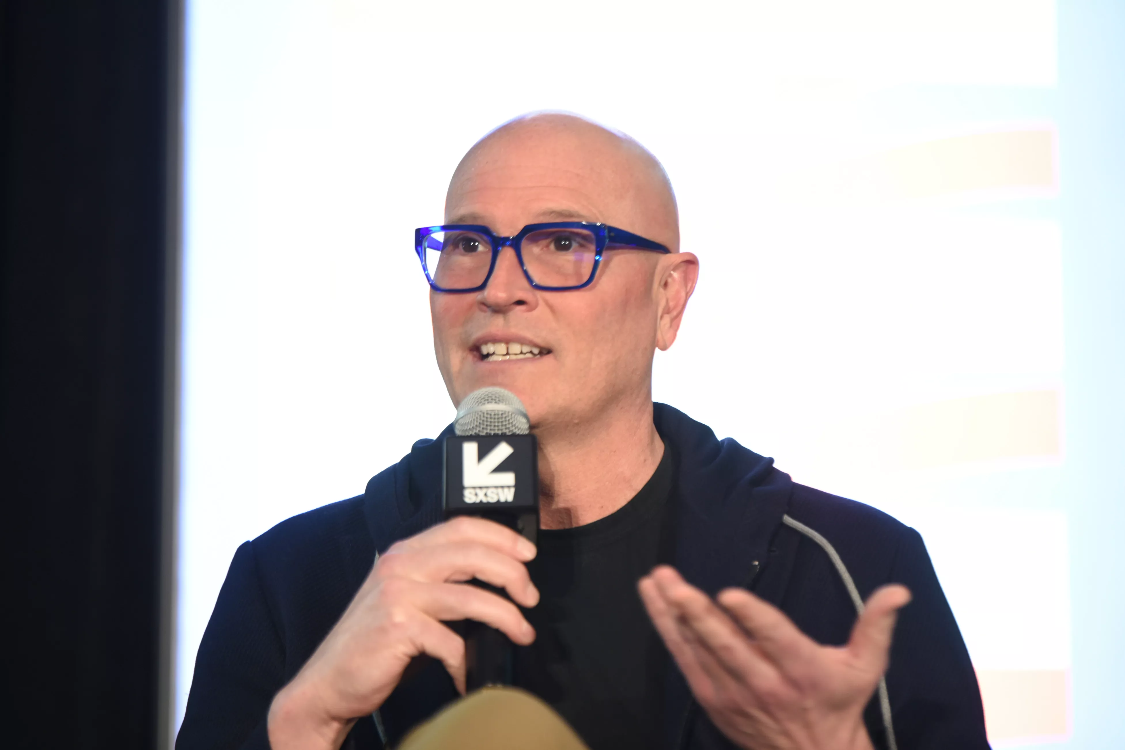 Conservatives Slam Rex Chapman for Comparing Clarence Thomas, Bill Clinton - Vimarsana News