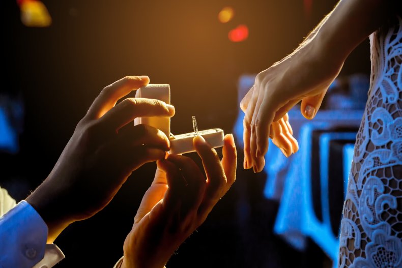 Woman Slammed For Revenge Plan After Sister Was Proposed to at Her Wedding Woman Slammed For Revenge Plan After Sister Was Proposed to at Her Wedding