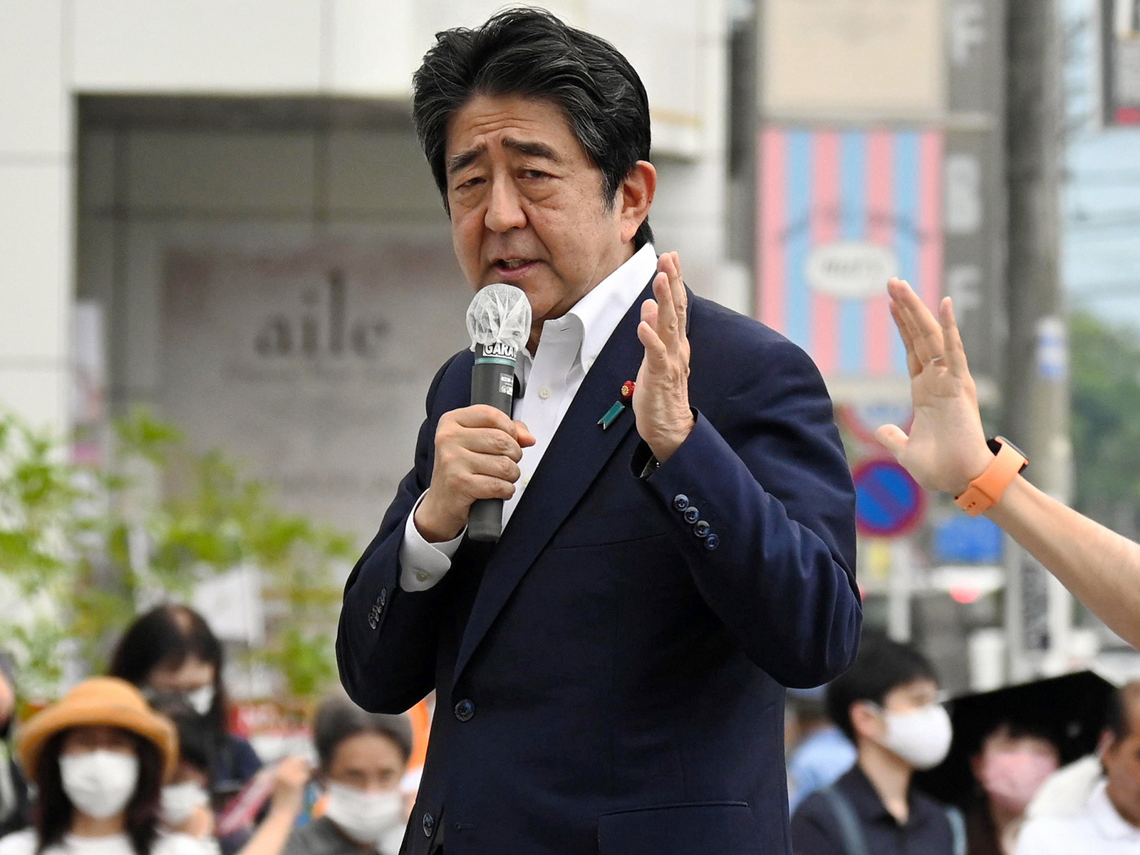 Shinzo Abe Shot Despite Japan Having Incredibly Strict Gun Laws