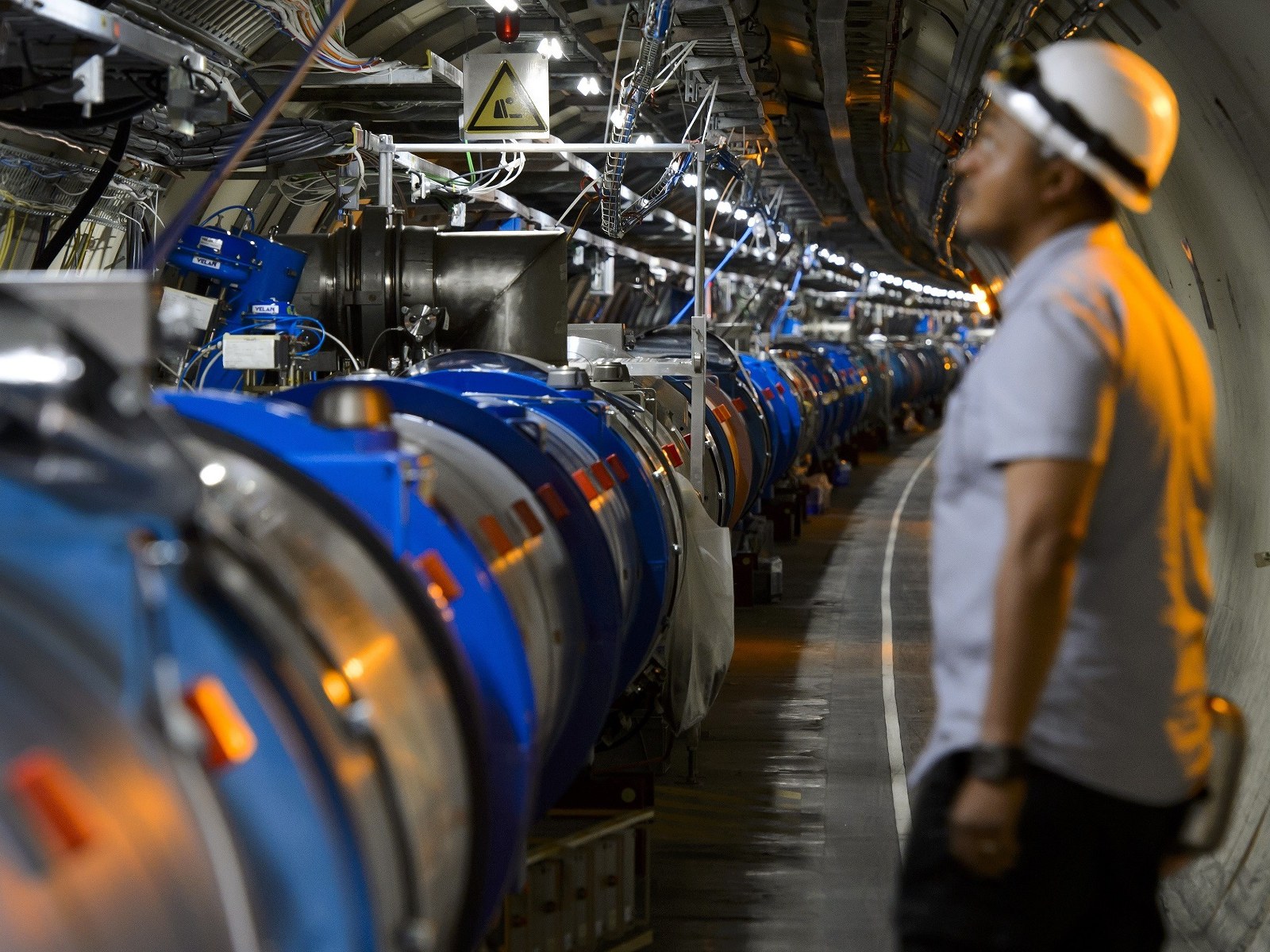 Exotic New Particles Seen in Hadron Collider Unearth New Secrets of Physics