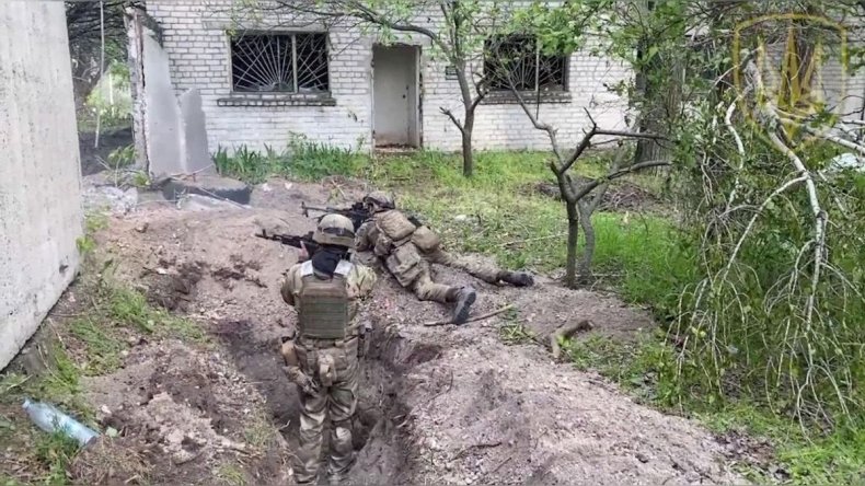 Ukraine battles Russia for Luhansk region