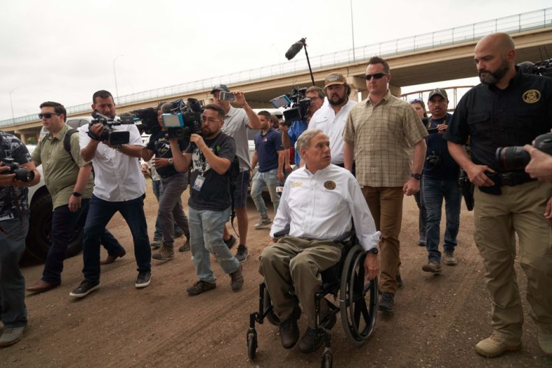 greg abbott border