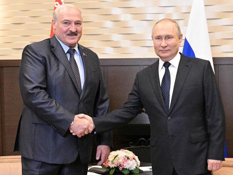 Vladimir Putin meets Alexander Lukashenko