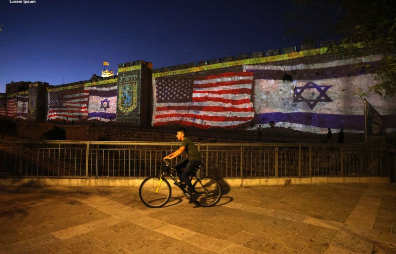 Israeli and US flags