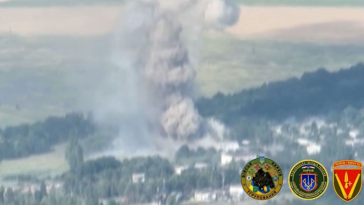 Watch: Ukrainian Forces Wipe Out Russian Ammo Dump