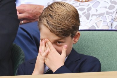 Prince George Hides Face at Wimbledon Prince George Hides Face at Wimbledon