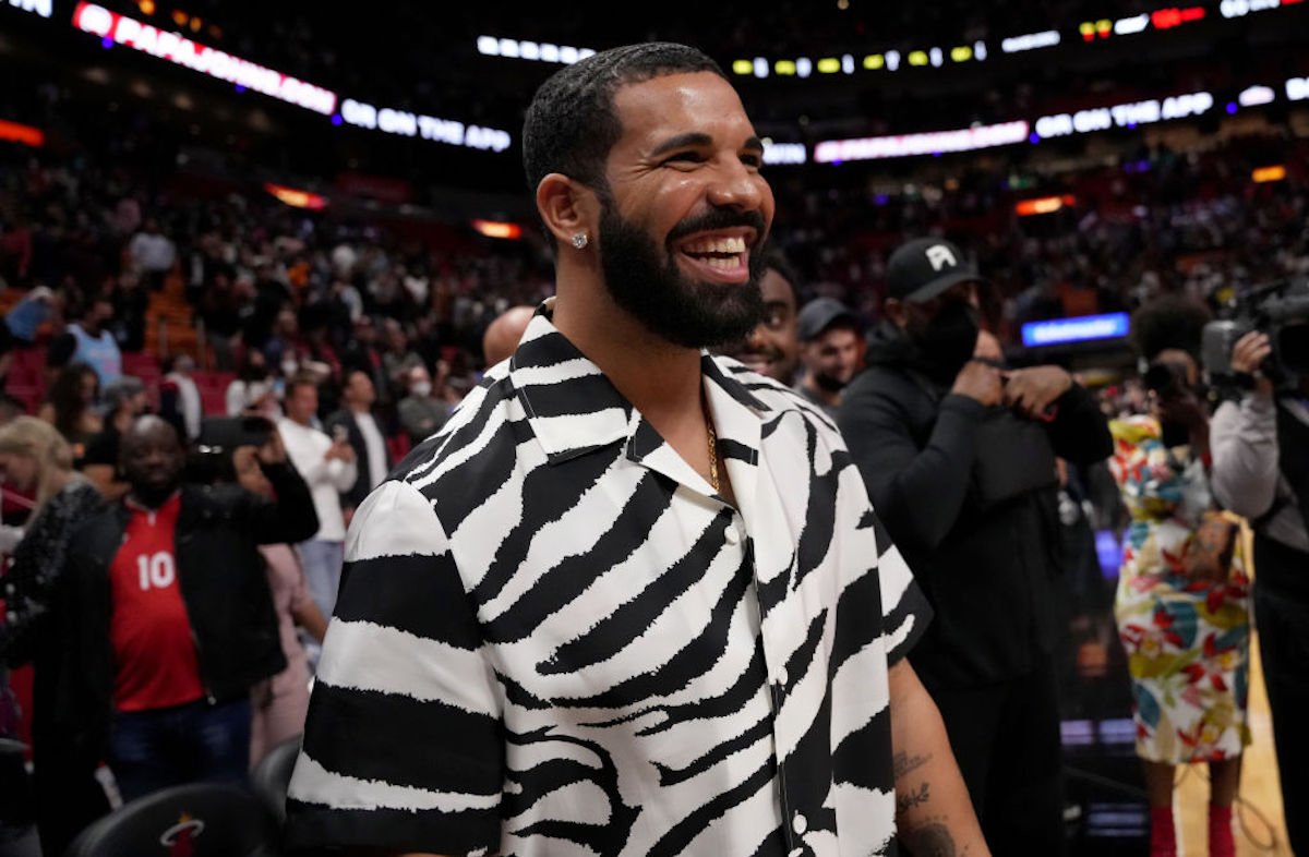 What Drake's Reps Have Said About Reports Rapper Was Arrested in Sweden ...