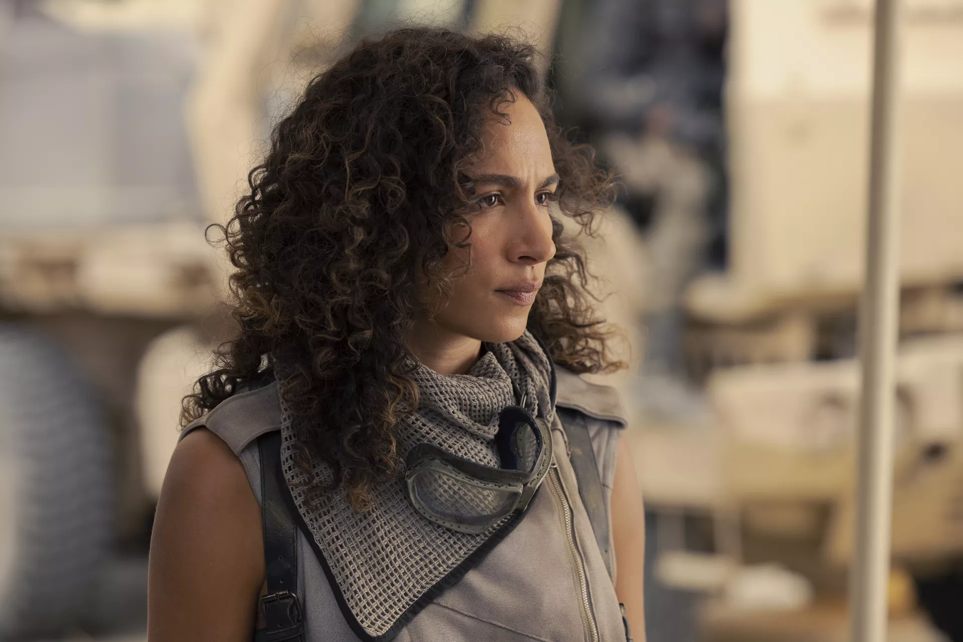 Who Is C in 'Westworld'? Aurora Perrineau Dishes on Mystery Character - Vimarsana News