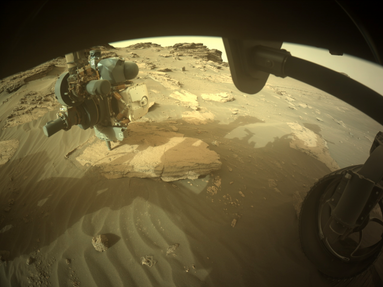 Additional view of a rope-like object on Mars