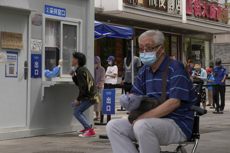 China COVID testing queue