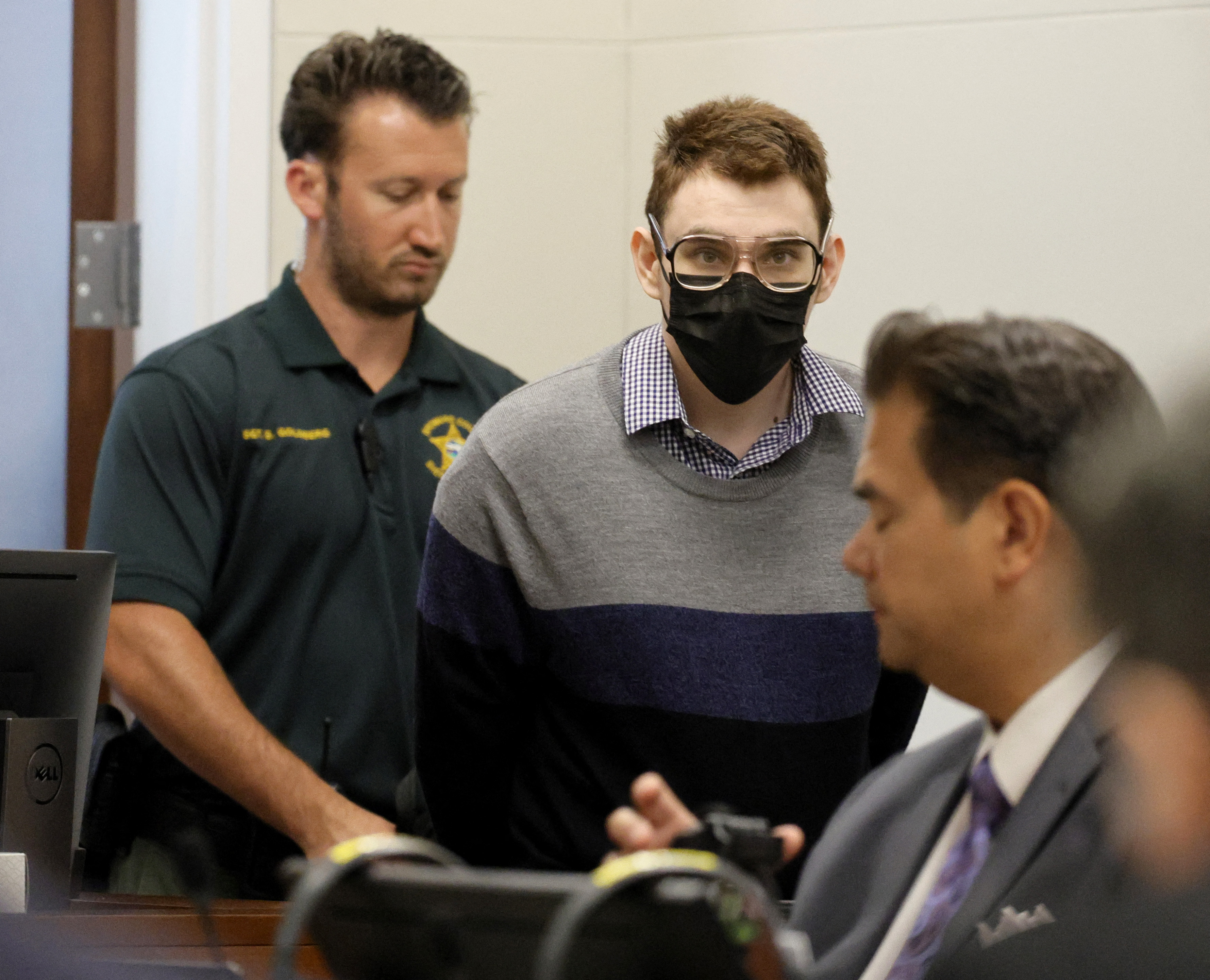 Nikolas Cruz Trial Live Updates: Day 2 of Sentencing Trial Now Underway
