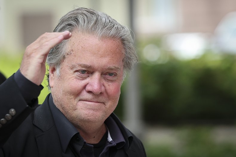 Bannon "war room" pushes political hit theory