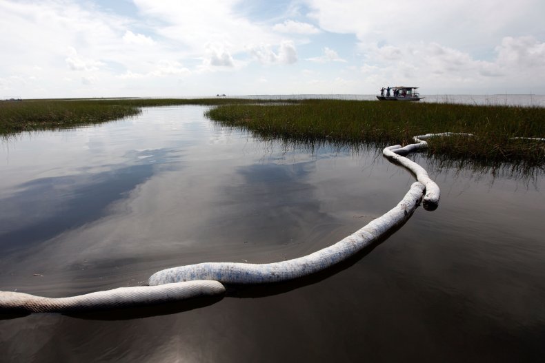 Louisiana Battles Continued Spread Of Oil In
