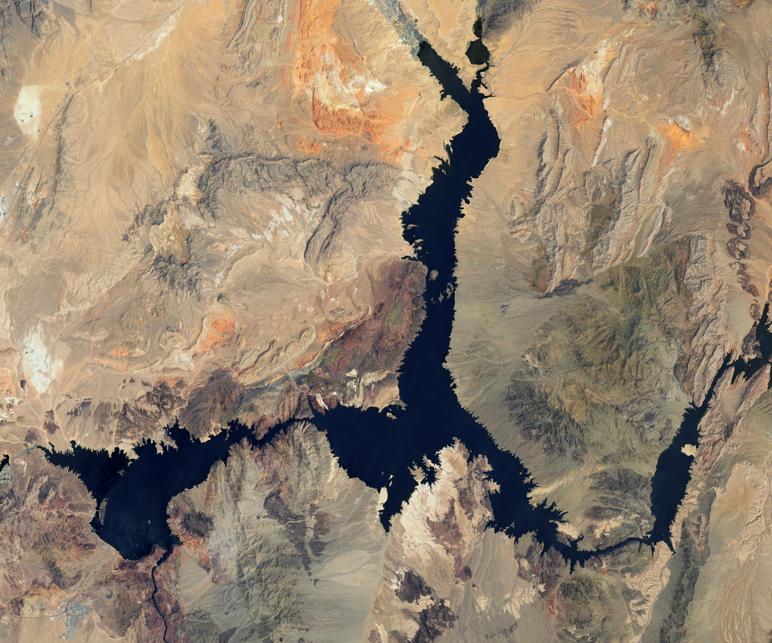 Lake Mead drought shown in dramatic new NASA images Tablinx