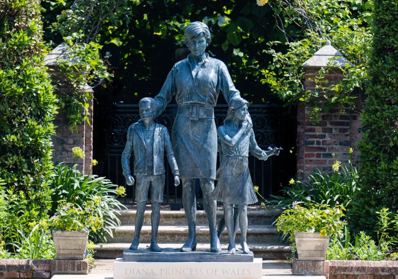 Statue of Princess Diana