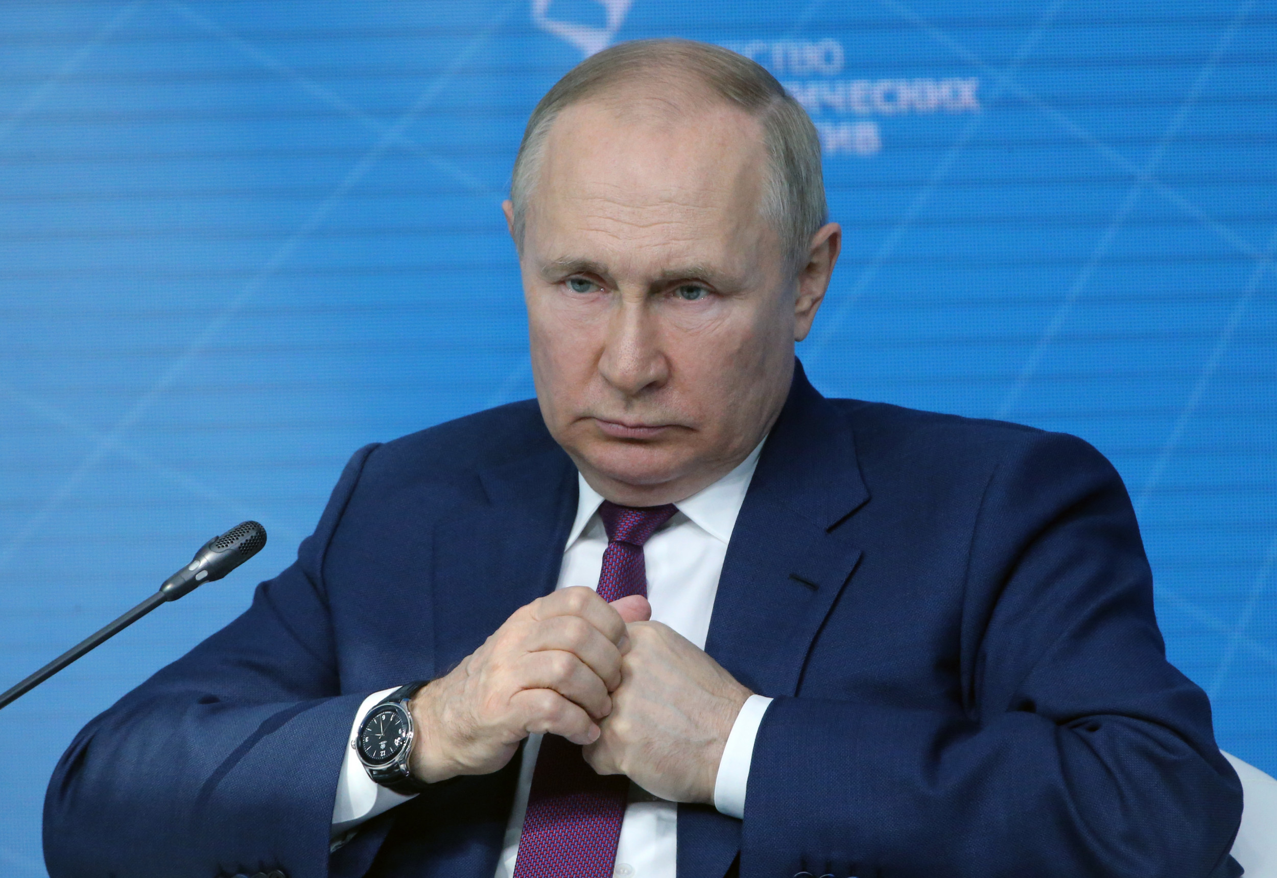 Putin Thinks U.S. 'Attention Deficit Disorder' Will Help Him Win War: CIA