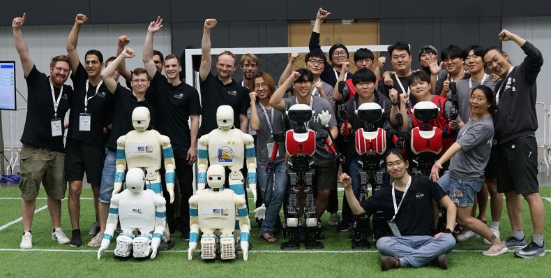 Das Team der Universität Bonn beim RoboCup 2022