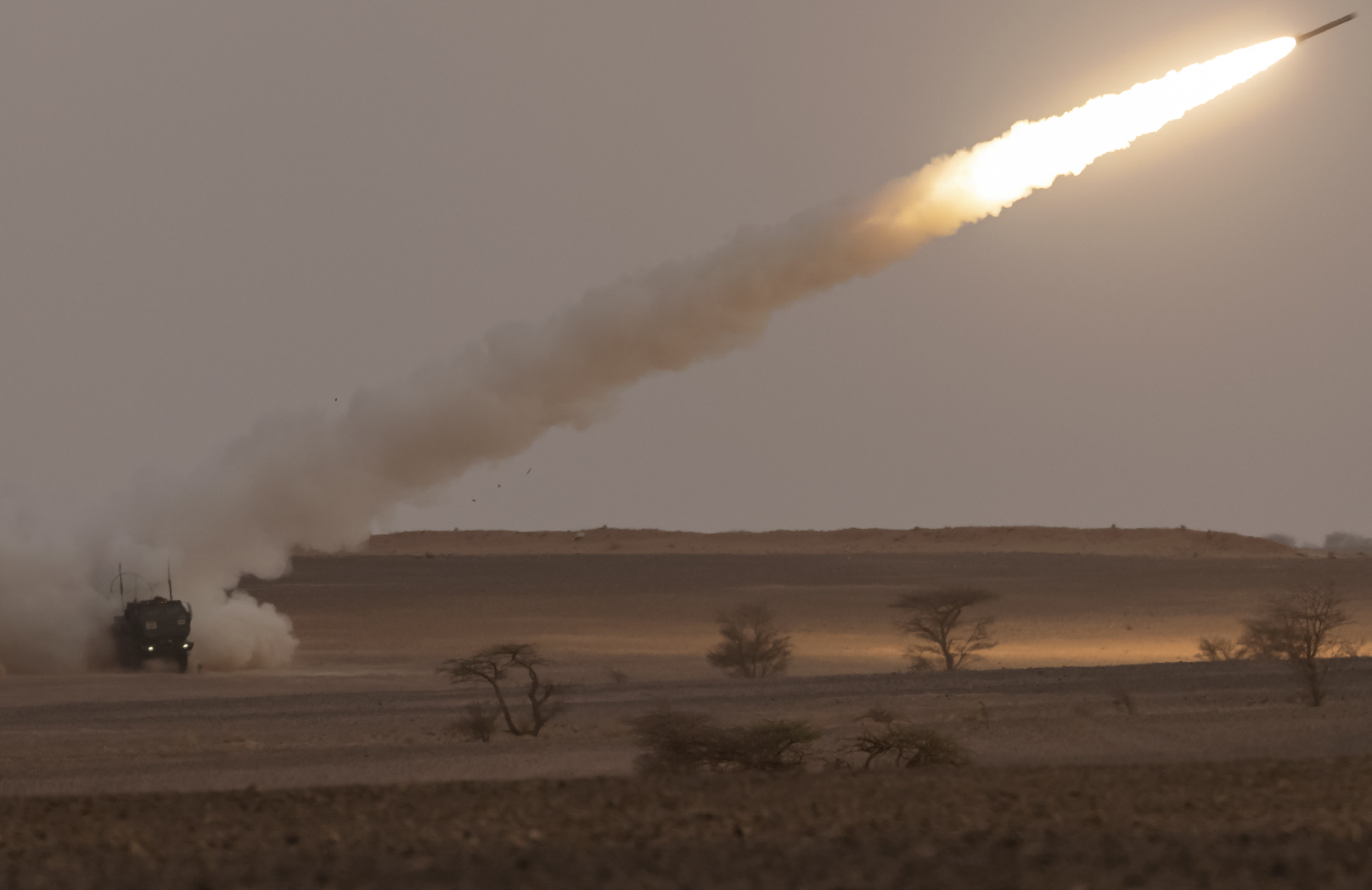 HIMARS Better for Ukraine Than Multiple Launch Rocket System: Ex-General