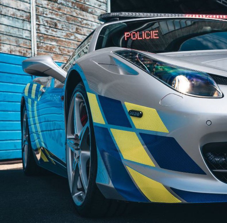 Ferrari cop car 