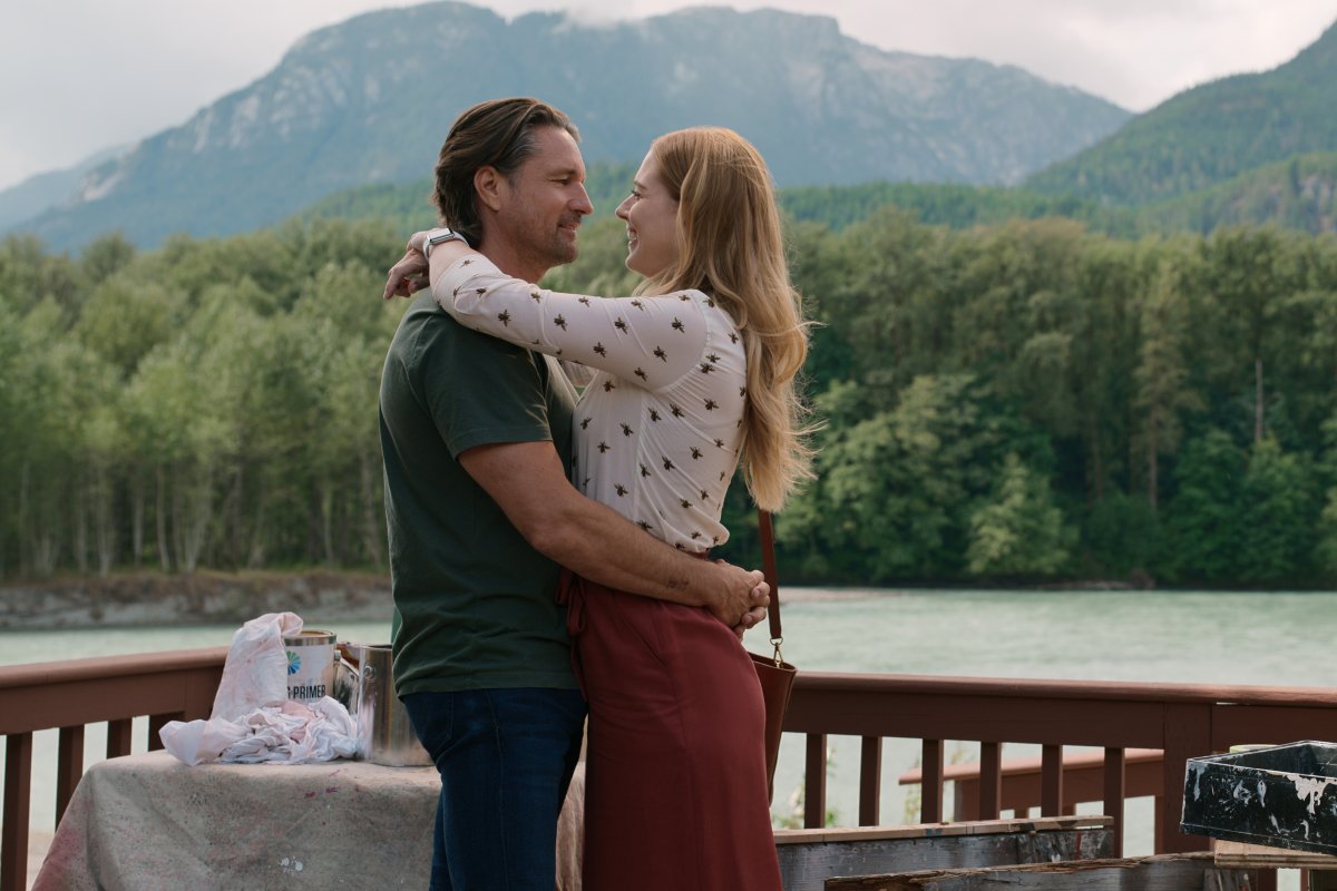 Virgin River' Season 4: Whose Baby Is Mel Carrying? - Newsweek