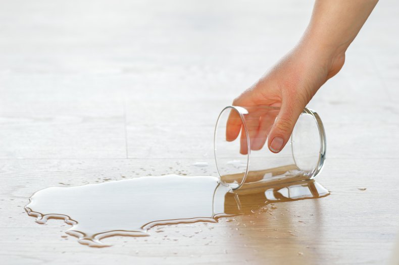 Girlfriend Pours Water on Boyfriend's Female Friend 