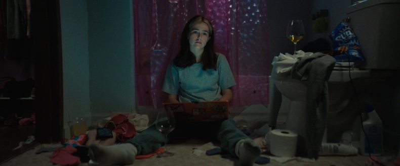 Zoey Dutch Danni not okay