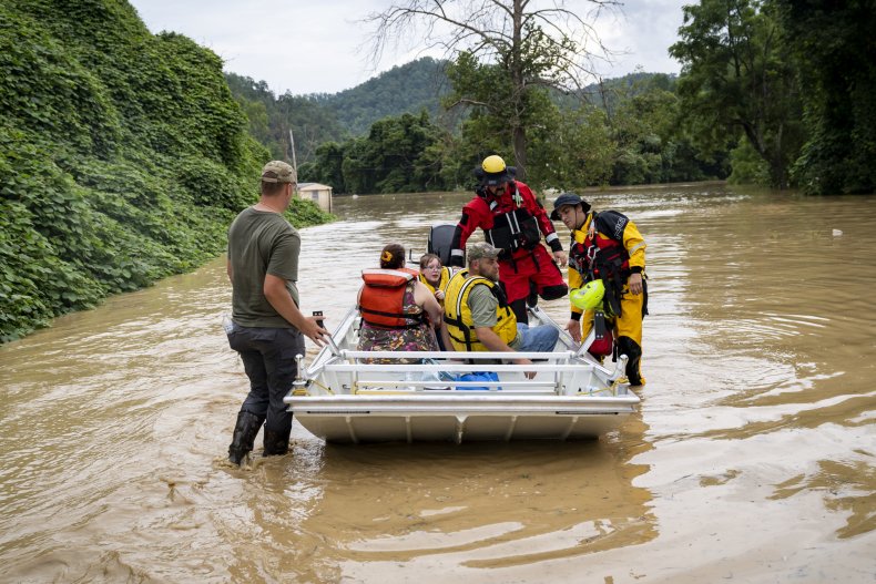 At least 25 killled by Kentucky flooding