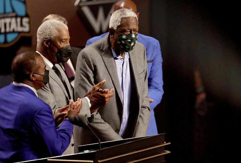 Bill Russell speaks during ceremony 