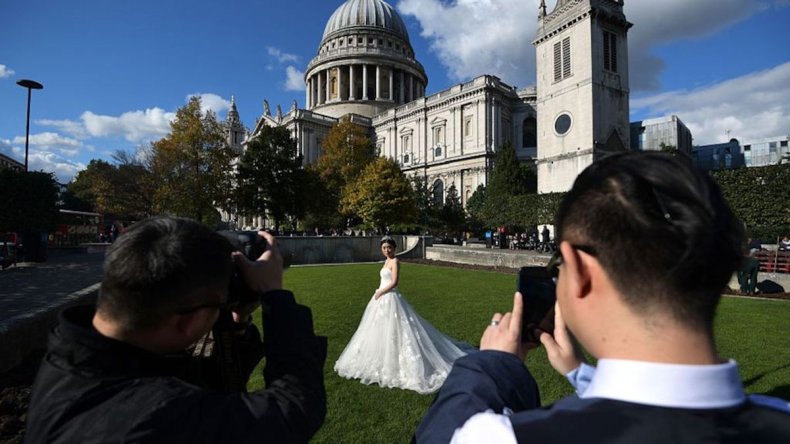 Bride-to-be poses for photo in London