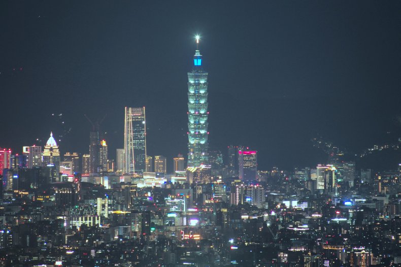 Taipei 101 Welcomes House Speaker Nancy Pelosi