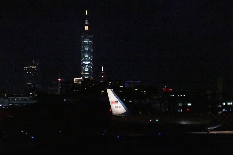 Pelosi Plane Arrives in Taiwan