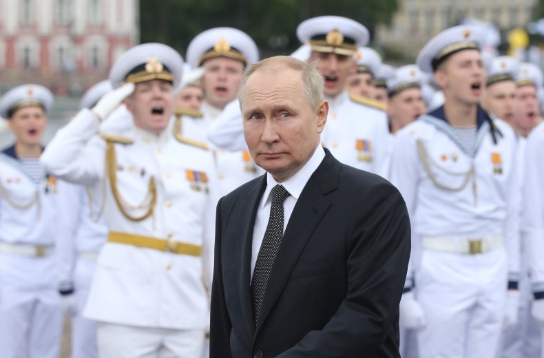 Putin Uses Body Doubles, Isn’t in ‘Good Health’: Ukraine General