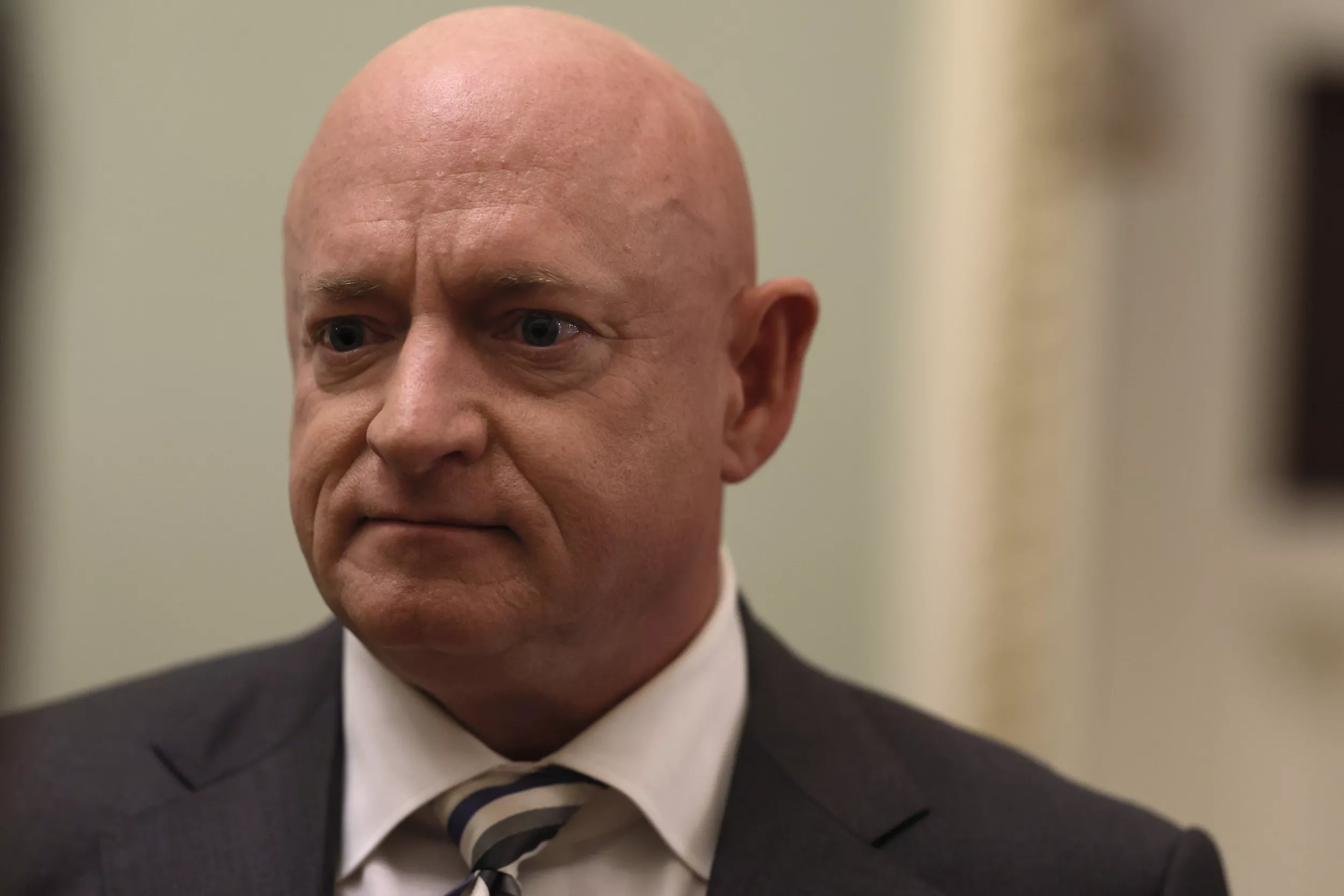 Republicans Chances of Beating Mark Kelly With 3 Months to Election - Vimarsana News