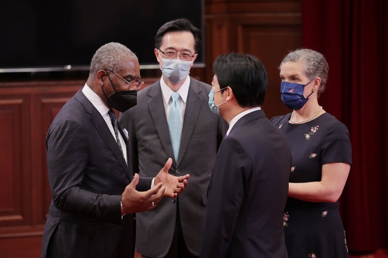 Chiny reagują na wizytę Nancy Pelosi na Tajwanie