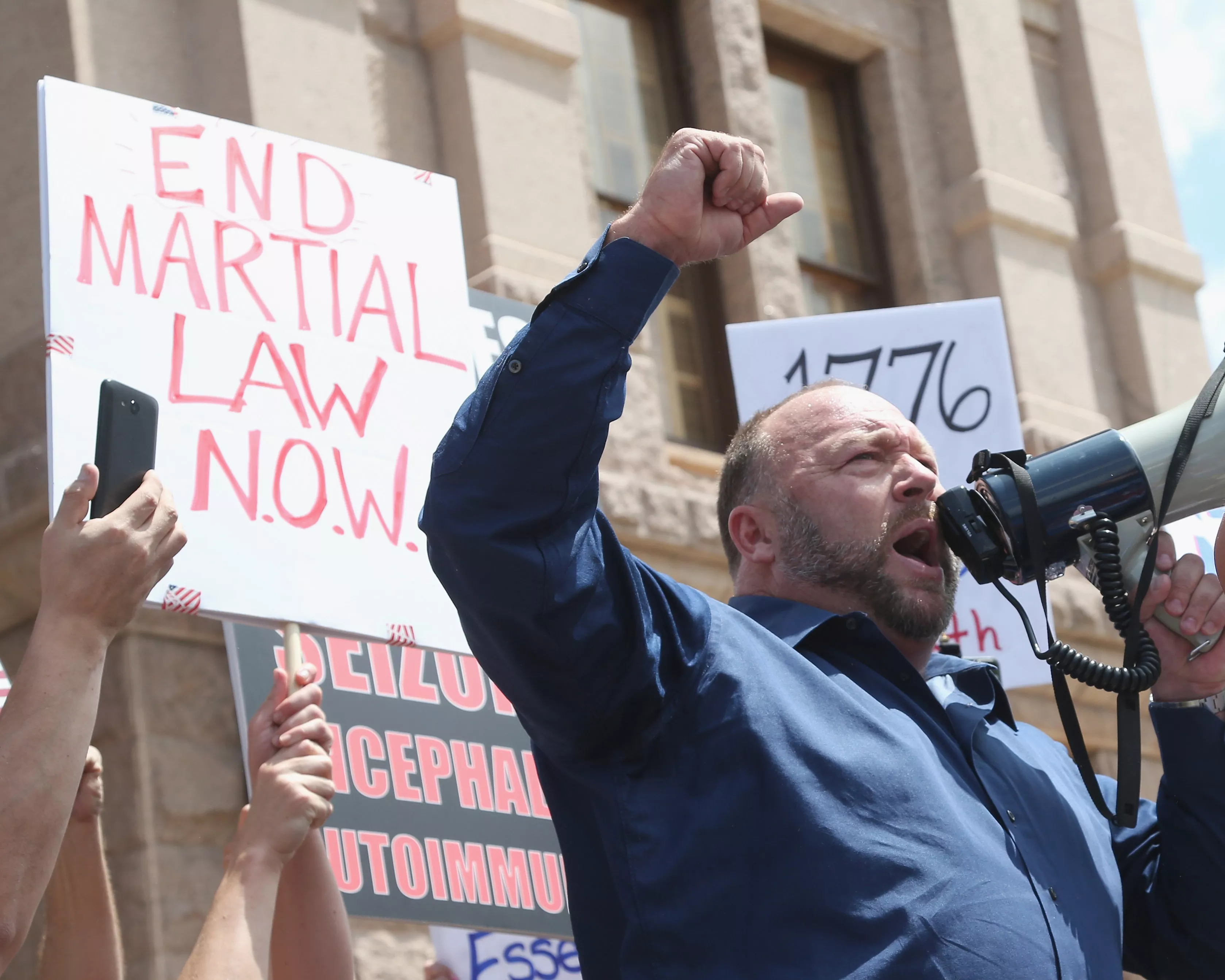 Alex Jones Defamation Trial: Key Takeaways on Sandy Hook, Infowars and More - Vimarsana News