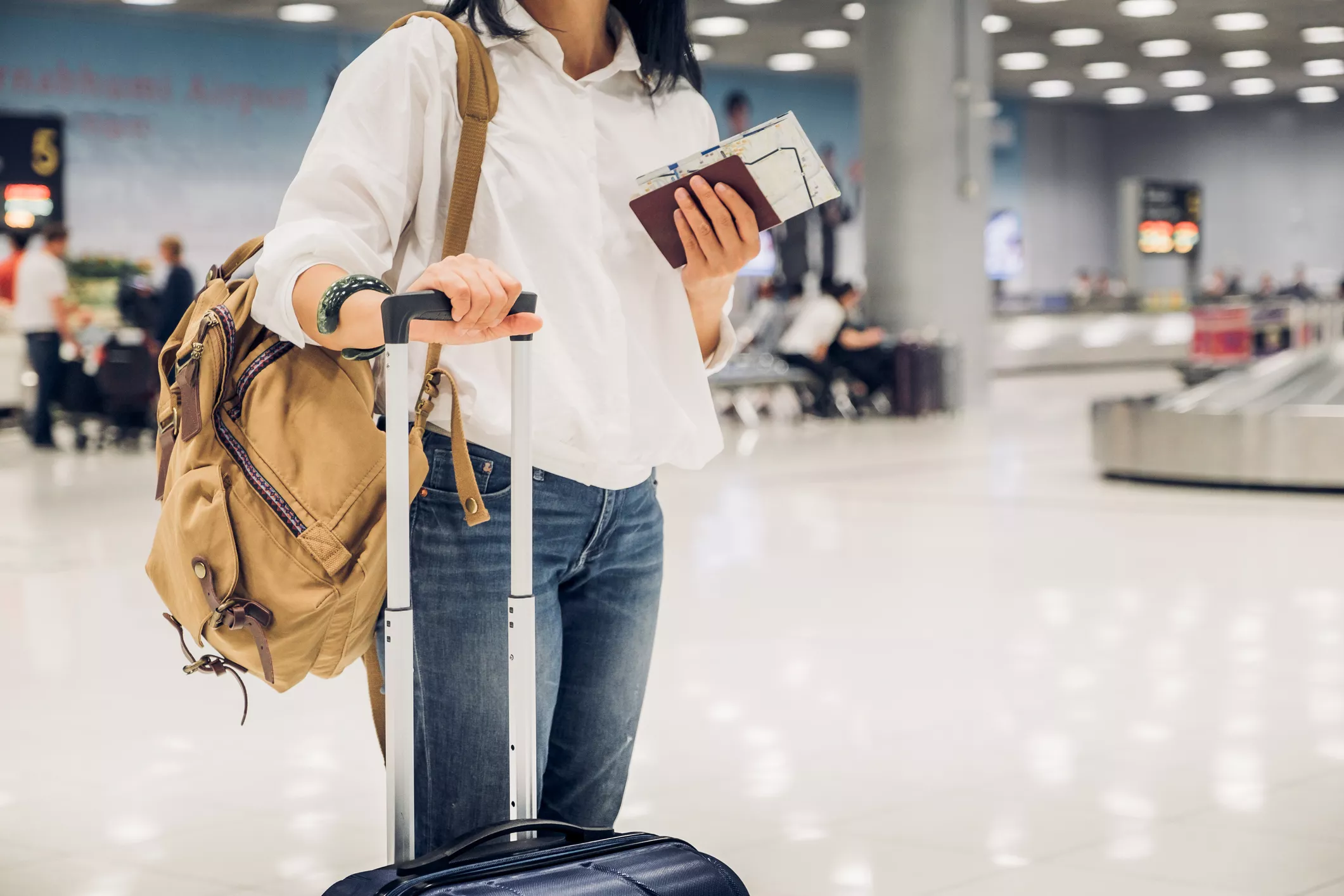 Woman Praised for Sneaking Friend Out of Country to Avoid Forced Marriage - Vimarsana News
