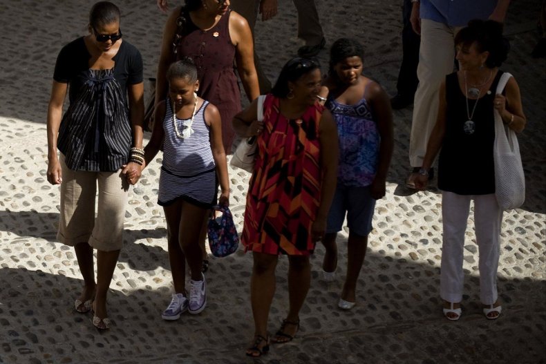 michelle-sasha-obama-hsmall