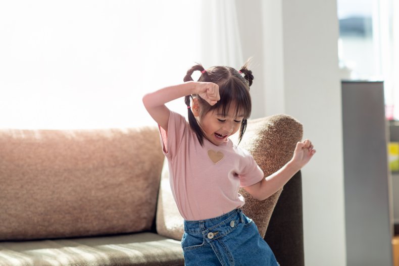 girl dancing