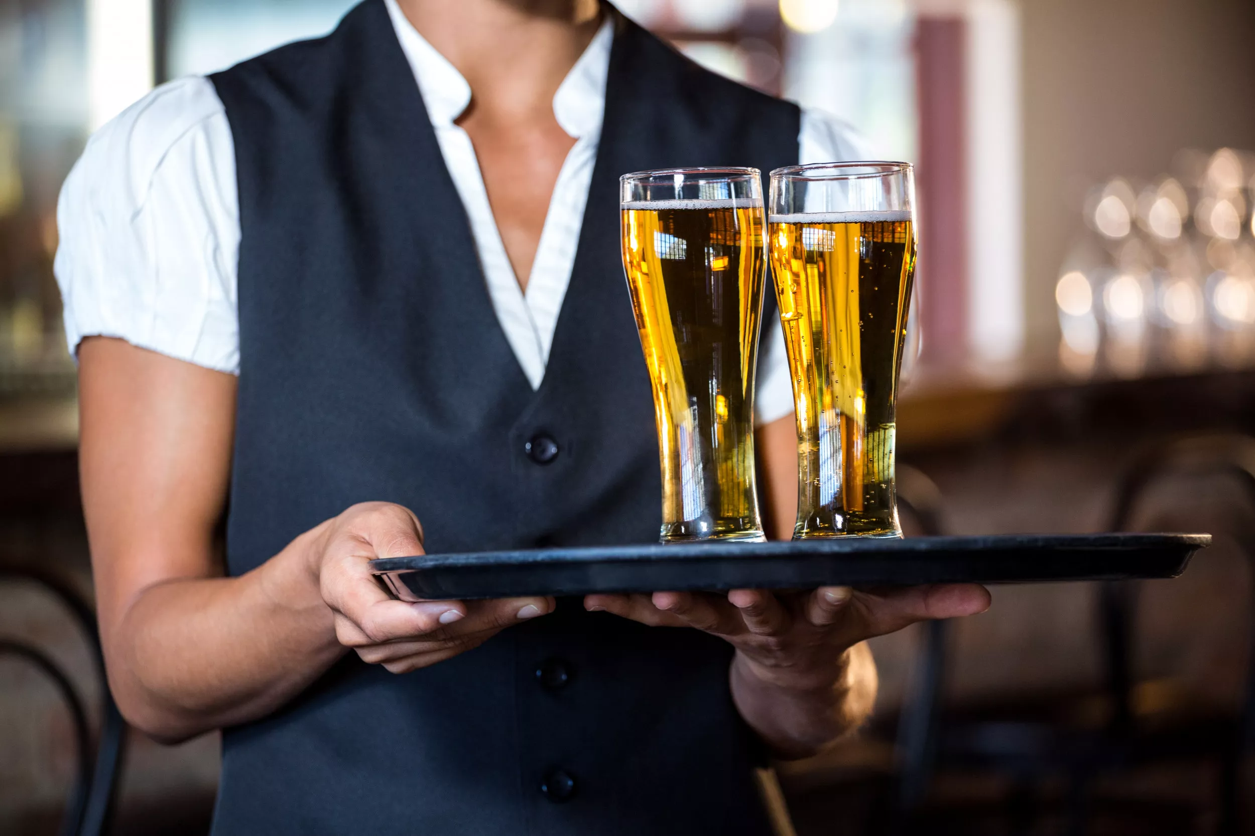 Pet Owner Slammed as Waitress With Drinks Trips Over Dog Lying on Sidewalk - Vimarsana News